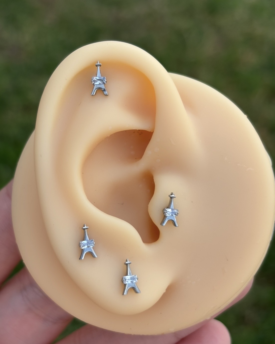 Piercing Torre Eiffel Titanio 16g