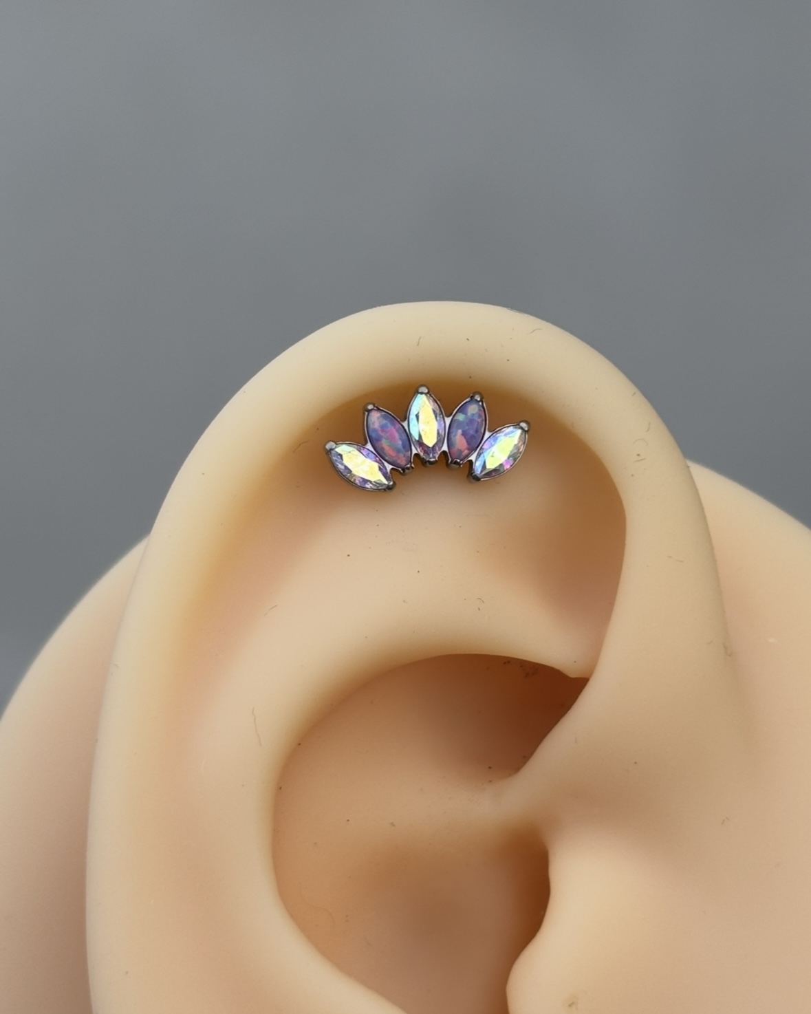 Piercing Boreal Opalo 5 Zirconias Titanio 16g